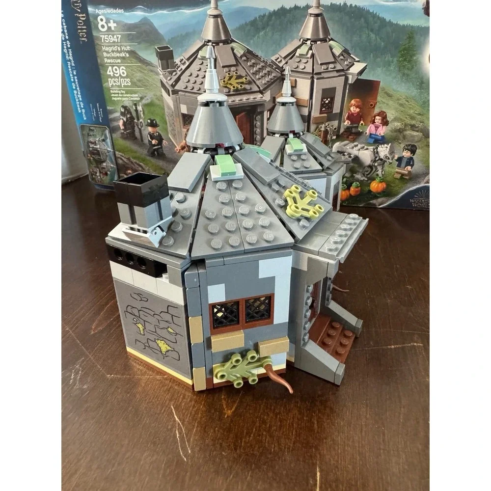 LEGO Harry Potter 75947 Hagrid's Hut Buckbeak's Rescue - Complete w/Box & Manual